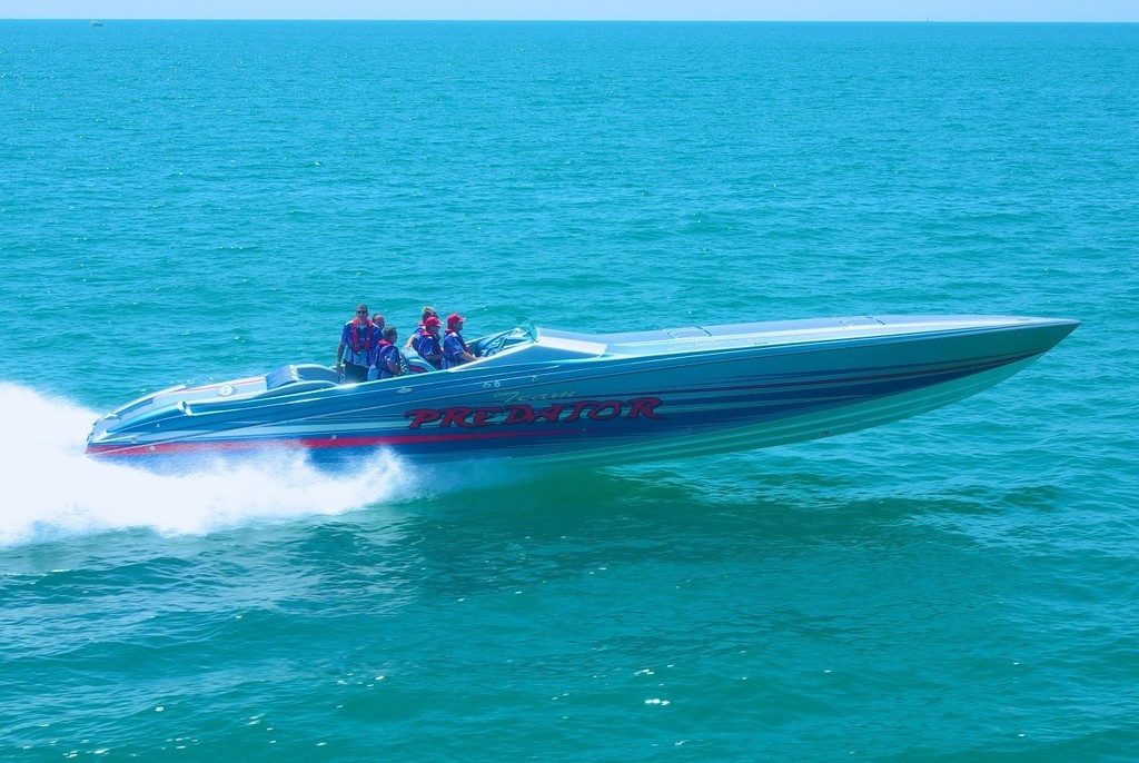 ’Team Predator’ begins its journey into the record books as it powers away from Key West, in the United States, on course for Cancun, Mexico.  - Key West to Cancun world record © Jay Nichols